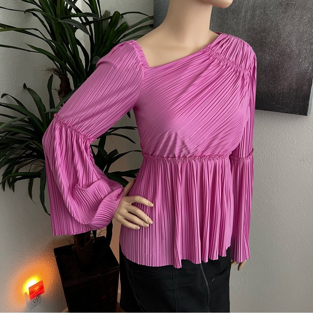 Bailey 44 Pink Pleated Peplum Blouse Bell Sleeve Romantic Flowy Top - Picture 2 of 8